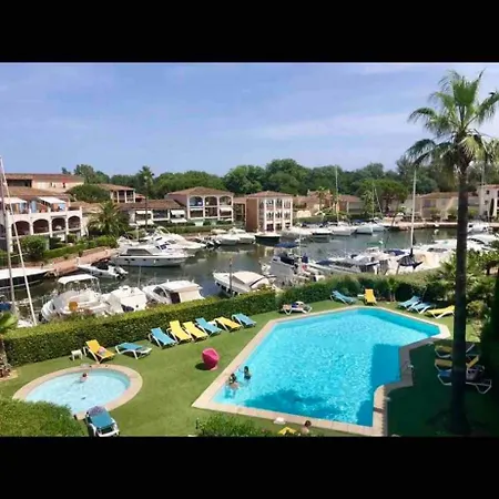 T2 Port Golfe De Saint-tropez Vue *